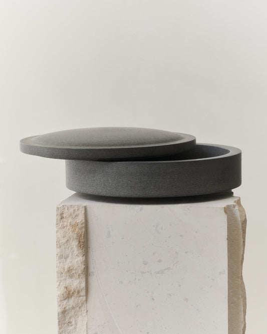 GALLERY OBJECT JAR 05