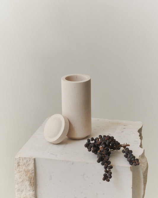 GALLERY OBJECT JAR 02