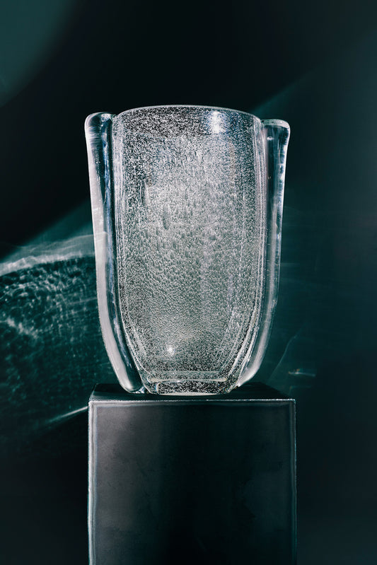AMPHORA GLASS VASE
